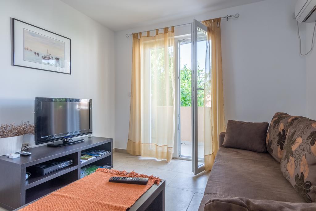 Apartments Domuzin Biograd Na Moru Dış mekan fotoğraf