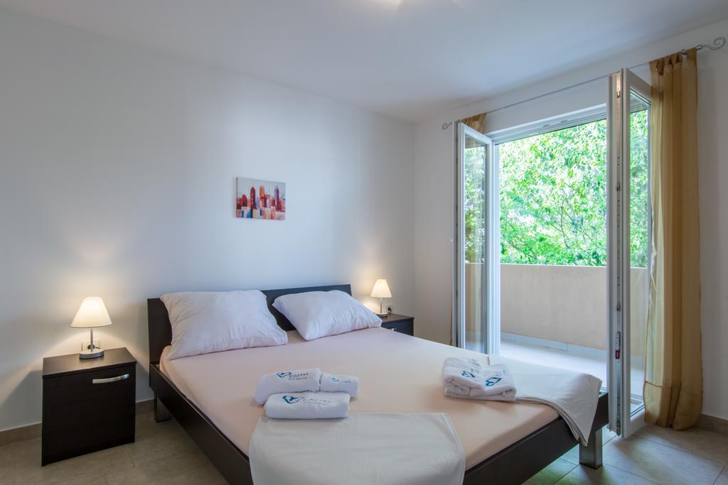 Apartments Domuzin Biograd Na Moru Dış mekan fotoğraf