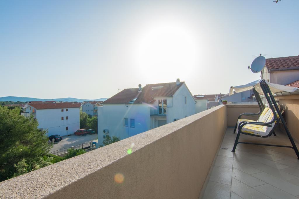 Apartments Domuzin Biograd Na Moru Dış mekan fotoğraf