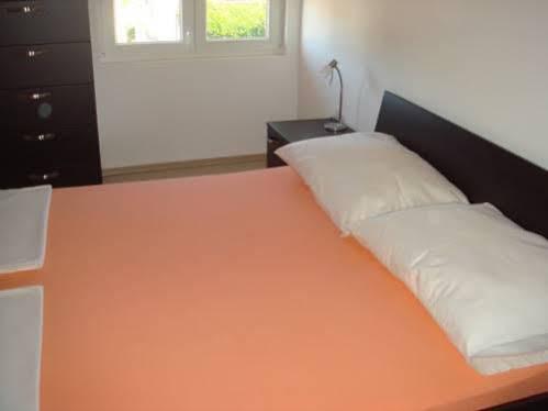 Apartments Domuzin Biograd Na Moru Dış mekan fotoğraf